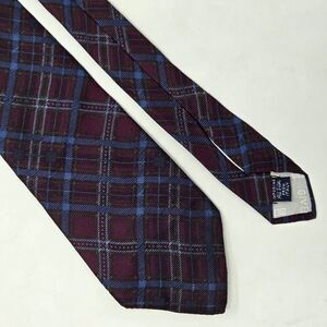 GIVENCHY GENTLEMAN PARIS SILK TIE MAROON BLUE TARTAN PLAID 3.5" X 55"